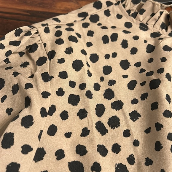 Women's Leopard printed blouse ruffled neckline size XXL - Picture 7 of 9